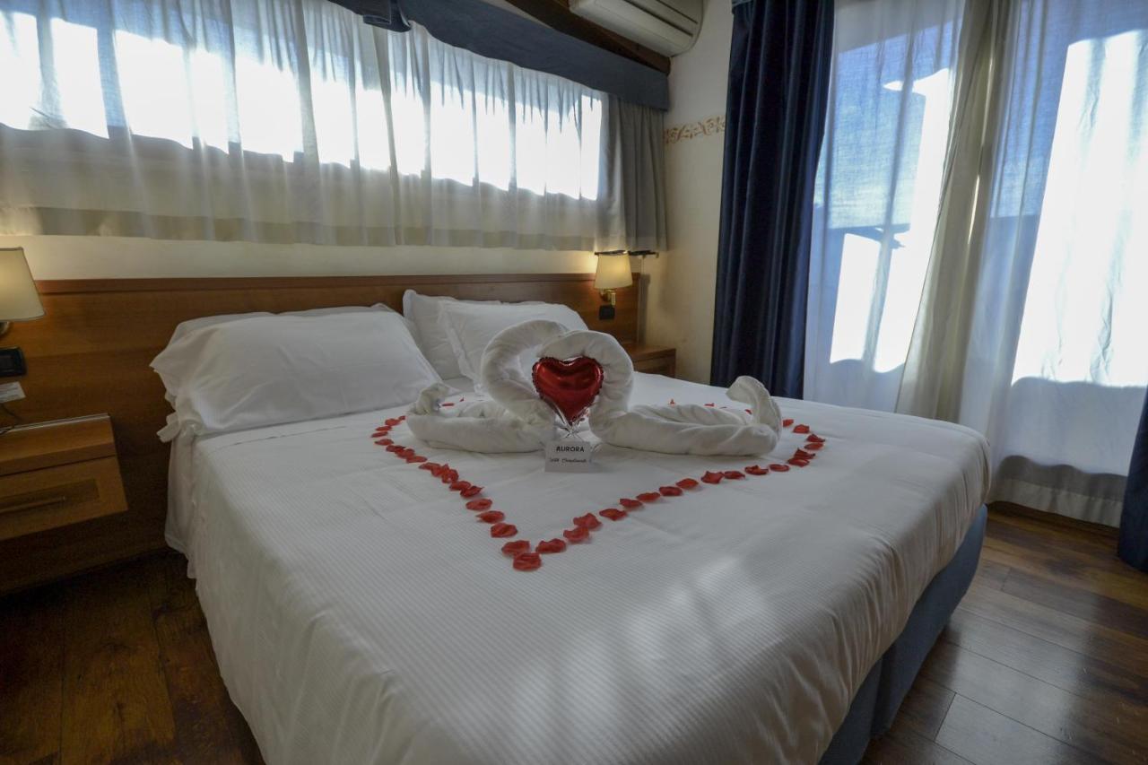 Hotel Aurora Wellness & Spa Тиволи-Терме Экстерьер фото